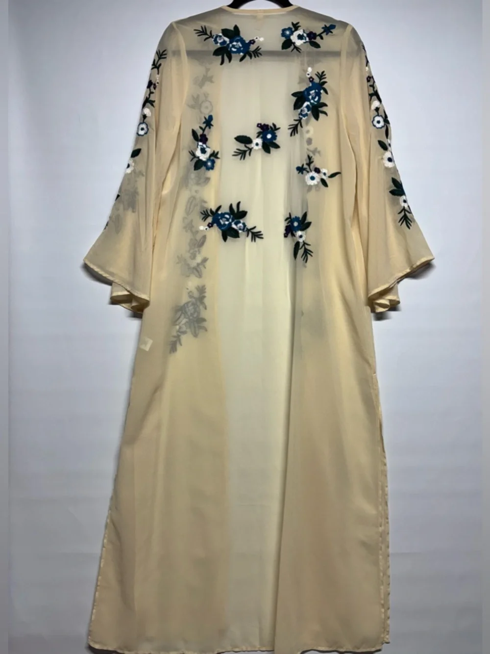 ✨Pink Blush Cream Sheer Embroidered Kimono Cardigan – Size S
